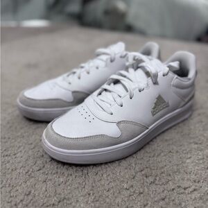 Adidas Kantana
